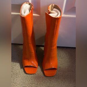 Women’s boots